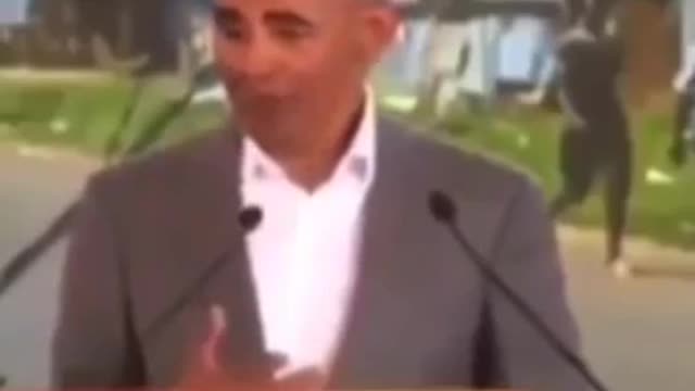 OBAMA ADMITTING HE WAS BORN IN KENYA