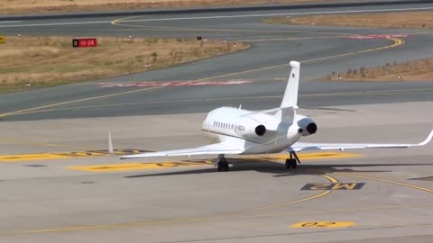 Private Dassault Falcon 2000LX (DC Aviation) at Nuremberg Airport