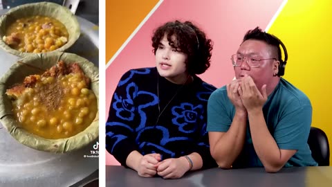 Americans Try Indian Street Food For The First Time (Pav Bhaji, Dahi Puri, Jalebi)