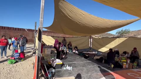 Just another day in Arizona | 70 Illegals Enter Arizona Where Border Wall Ends