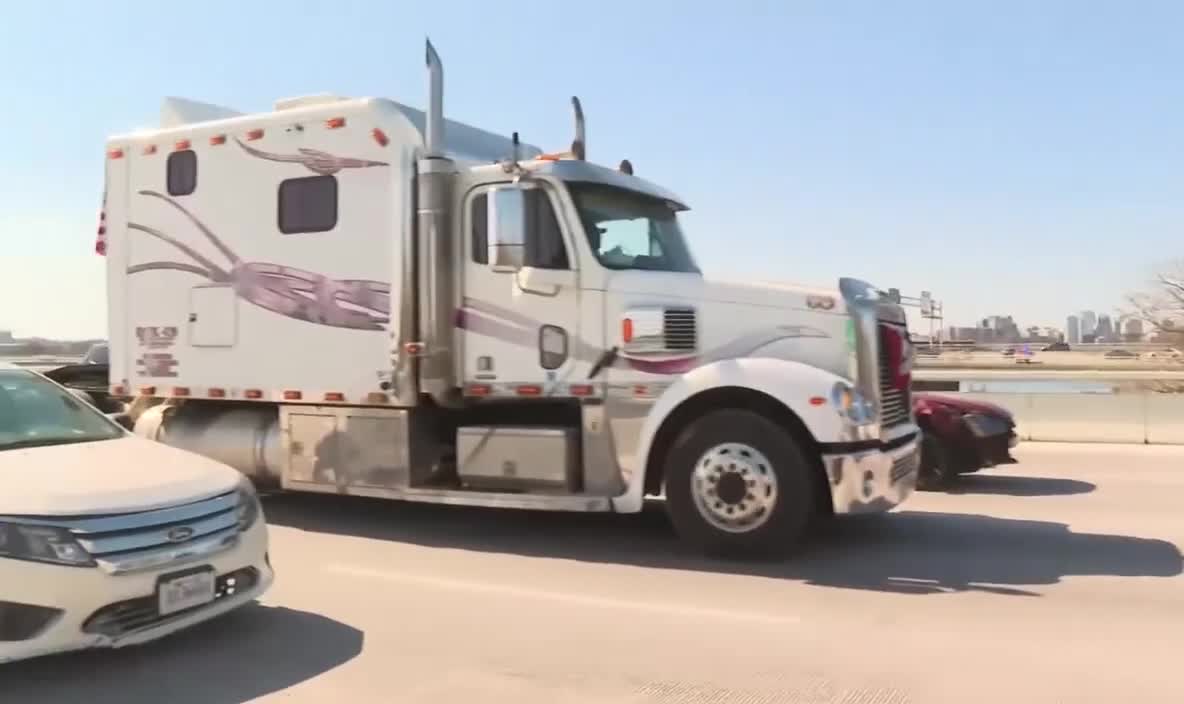 People's Convoy rolls into DC with horns blaring