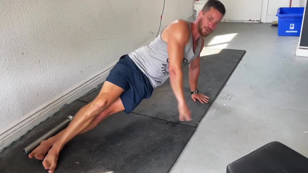 How to PROPERLY Plank (STOP DOING THEM LIKE THIS)