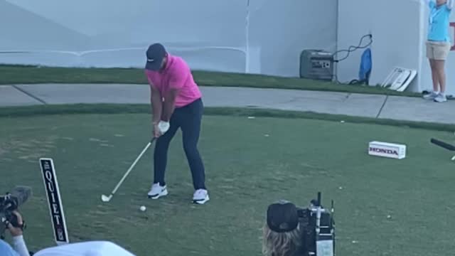 Brooks Koepka slow mo swing