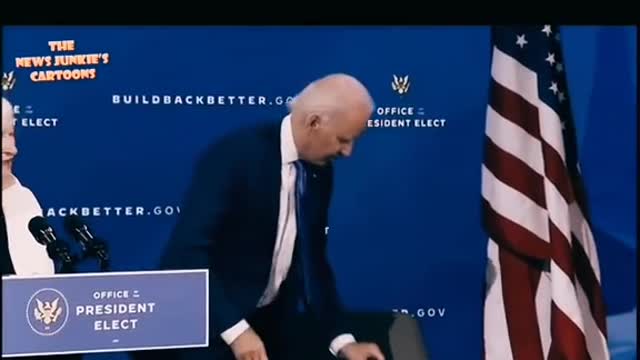 Joe BidenForgets Where His Mask was after Speech!