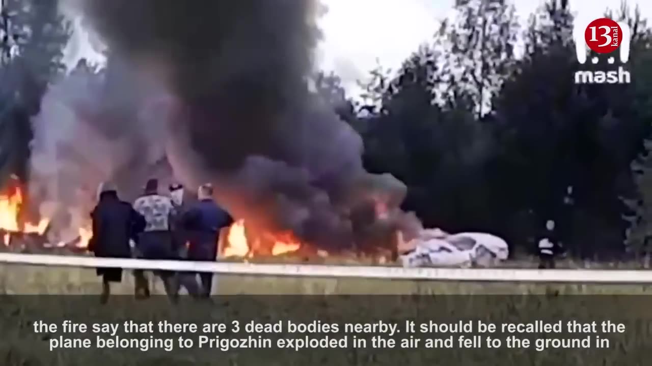Russians show Prigozhin's burning plane closely- "They are all dead, they are taking out bodies"