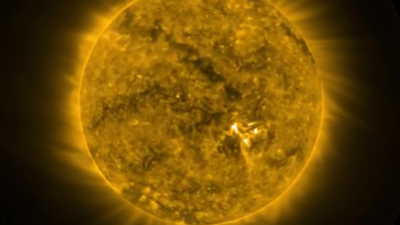 What Does the Sun Look Like? NOAA Satellite Captures Full Rotation of the Sun!