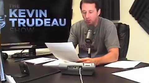 Kevin Trudeau - 17000 Toxic Chemicals, Corporations, Food