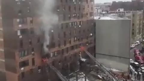 4-alarm fire in Bronx this morning.