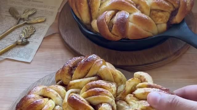 Pumpkin Pie Knots ⏲🎞 recipe will be up tomorrow 3