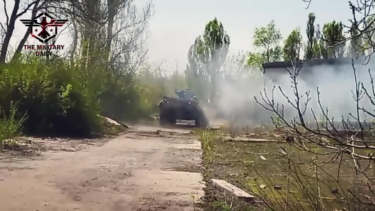 Brutal attack!! Russian TOS-1A “thermobaric” flamethrower system attacks destroy Ukrainian marines