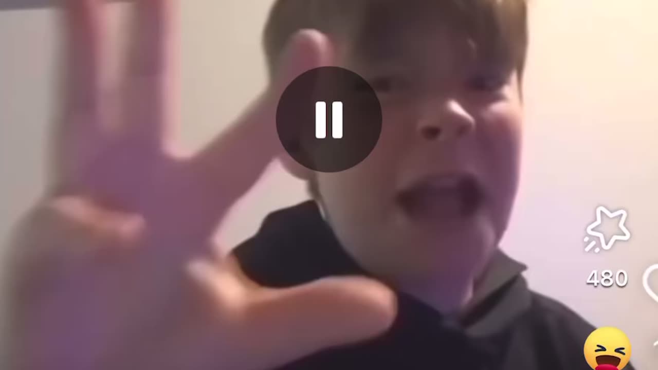 Pepper spray dubstep