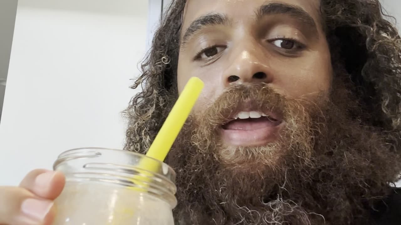 Vedge Protein Powder Live with Rock Mercury