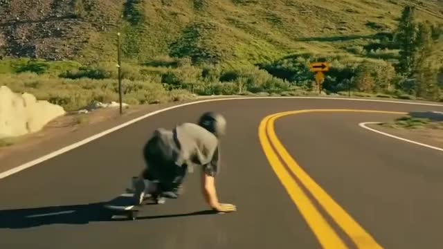 SkatBoard and mountain!