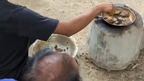 They become overly excited as they gather up the 'Special Ingredients' for their 'Burgers'.😁