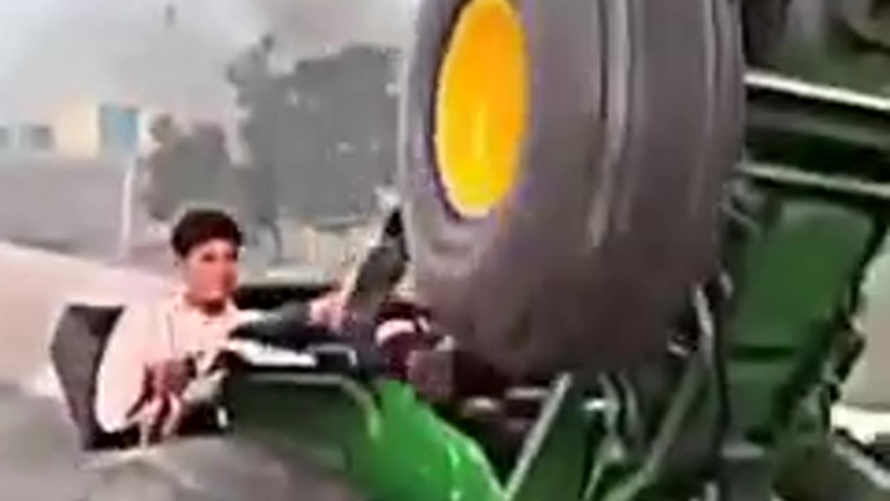 Tractor 🚜 trick