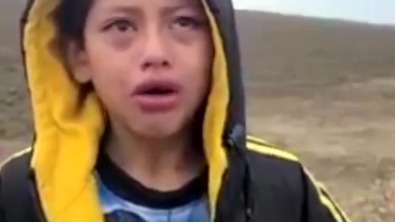 10-year-old boy walking alone in Texas desert was discovered by US Border Patrol