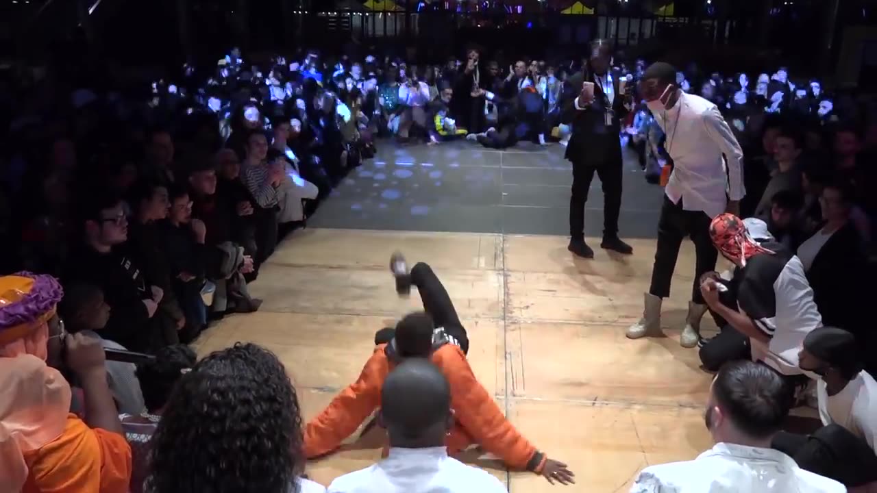 Dance showdown