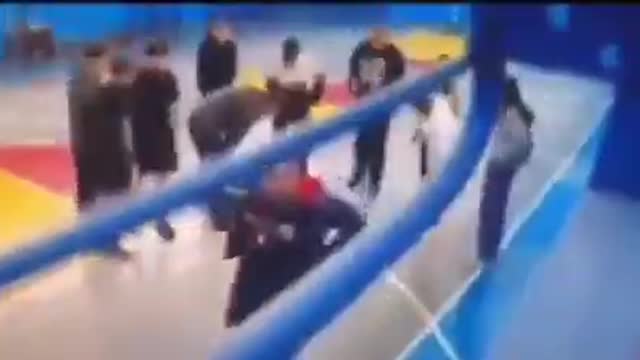 ΕΤΣΙ ΞΑΦΝΙΚΑ