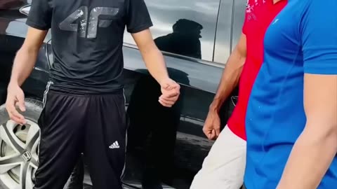 Summer enjoys with friends
