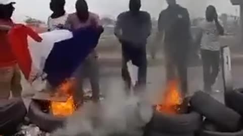 French flags burned in Senegal