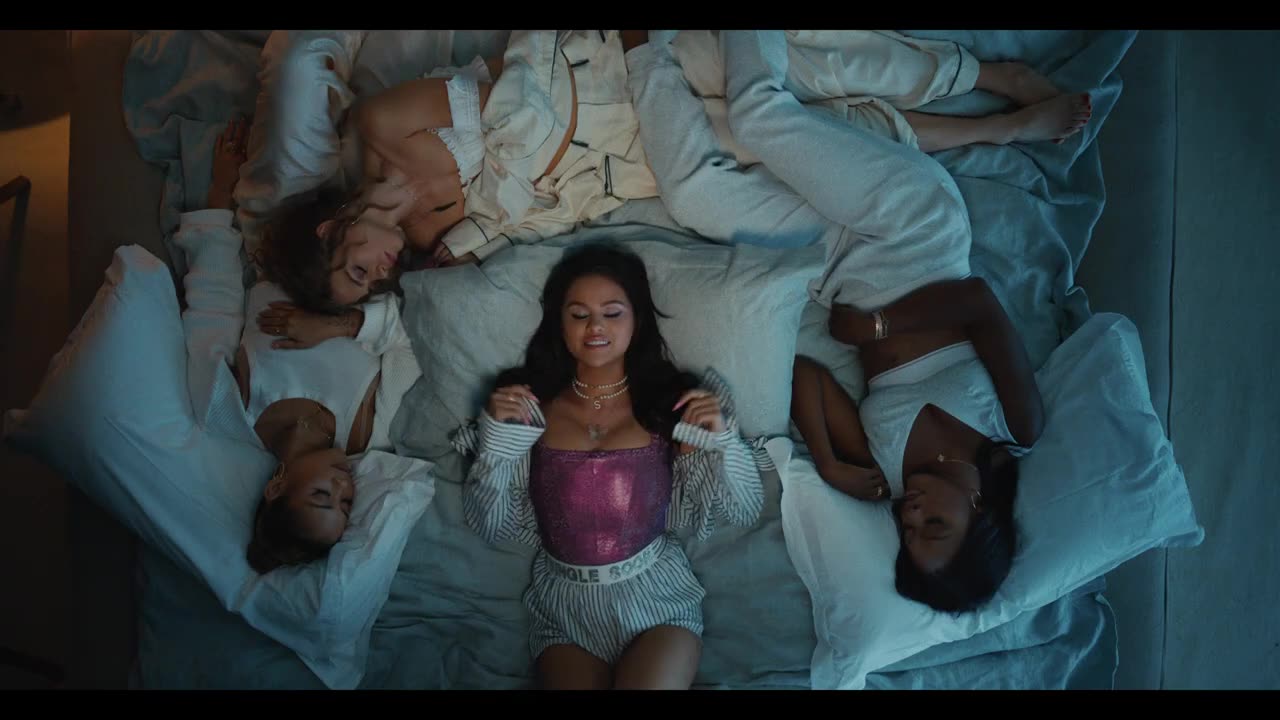 Selena Gomez - Single Soon