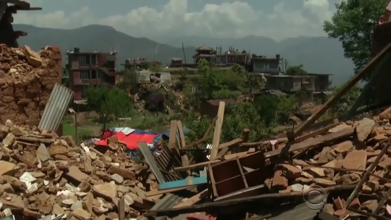 U.S. military arrives to help Nepal
