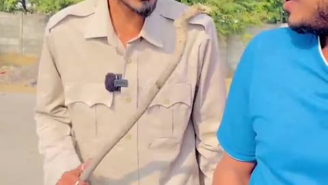 पुलिस वालों को पागल समझा #shorts #comedy