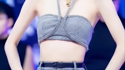 Model VS Blackpink Wearing Same Outfits