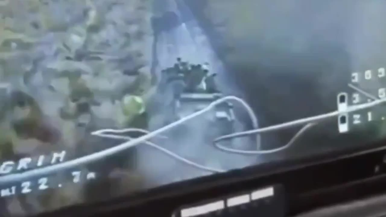 🛸 Ukraine Russia War | Ukrainian FPV Drone Hits a Russian BTR Full of Infantry (September 2023 | RCF