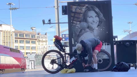 Hassle of taking a bicycle on a French high speed train