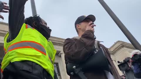 Some Internet Users Are Convinced Some Kenosha Protesters Are 'FBI Actors'