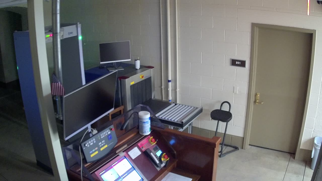 5132CHOBBAGarageScreening1_2021-01-06_15h37min08s420ms.mp4