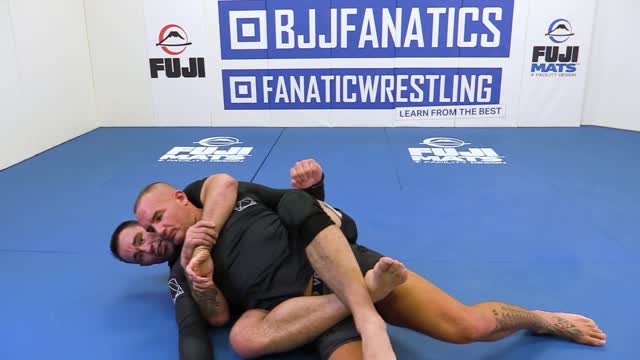 Triangle Squeeze by Daniel Wanderley-yBHU4resLgc- (5)