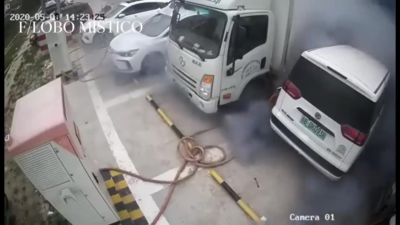 Another "Safe and Effective" Transportation Method-Teslas-Catches-Fire