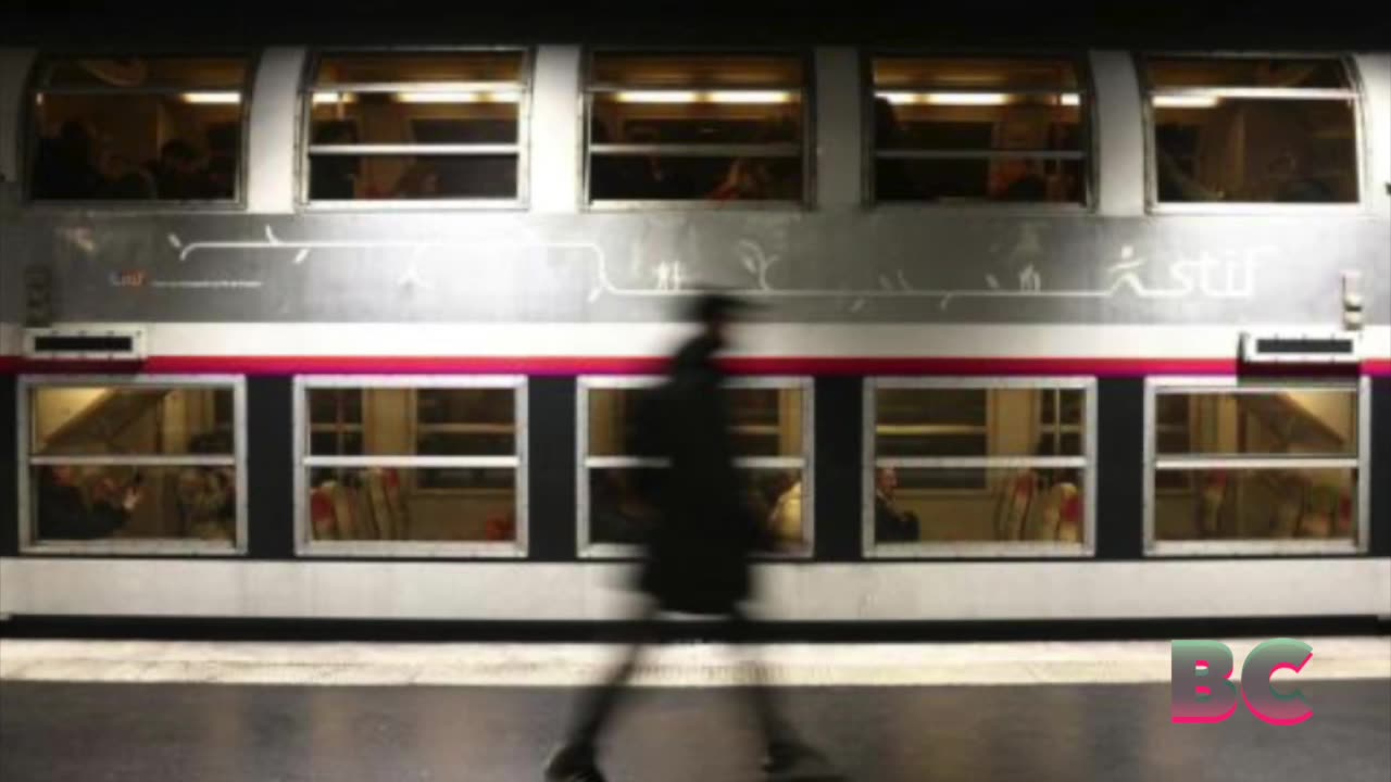 Fight on French train involving axe and samurai sword leaves 4 students wounded