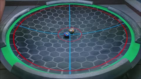 CHO-Z VALKYRIE vs GEIST FAFNIR| ON REAL LIFE BEYBLADE STADIUM