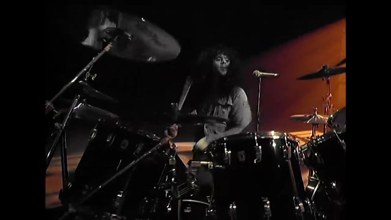 KISS - Forever (Official Video)