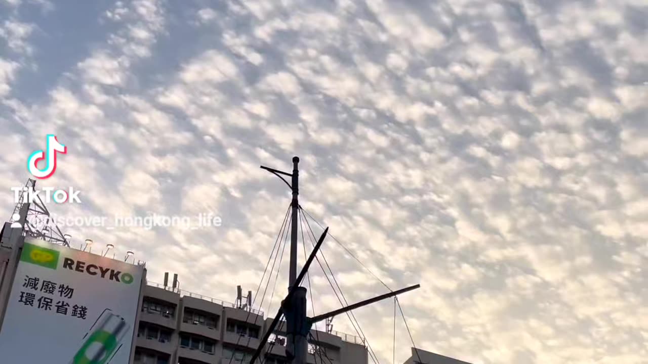 Cotton candy clouds at hongkong