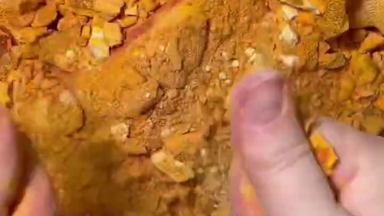 Its time for some more bright dyed gypsum chalk crush asmr