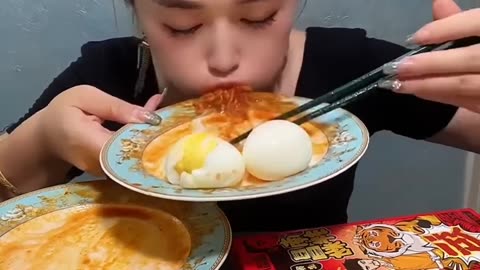 Eating Challenge ( 8 eggs, 8lb noodles ) _ #food #asmr #shorts