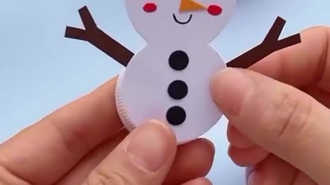 Build a Snowman ⛄️ whitout the cold get creative with this fun easy papar craft project 👌