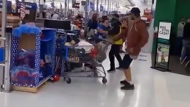 Heroic Walmart Employee Stops A Casual Thief