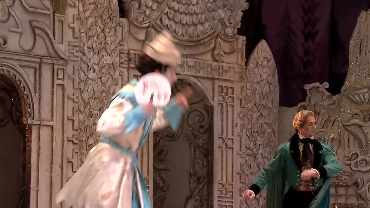 The Nutcracker trailer (The Royal Ballet)