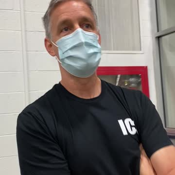 Non-credentialed Detroit "ICU" Is Asked To Find His Supervisor After Kicking Out Poll Challenger