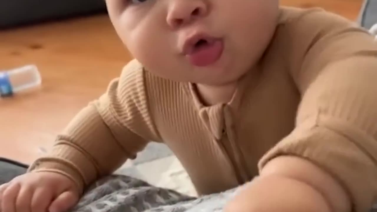 Babies Super Funny Moments _ Try Not To Laugh _ _ _96 _ funny baby videos(1080P_HD).mp4