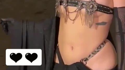 New hot model//indian models//sexy model//urfi javed