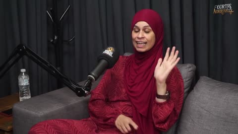 Divulgadora do Islam sobre os ATAQUES TERR0RIST4S À Deriva Podcast