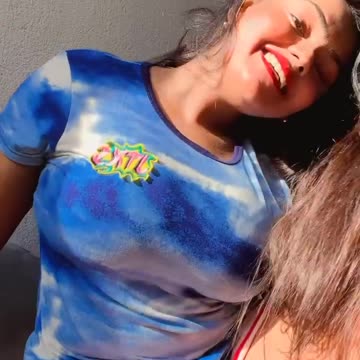 Hot sexy Girl Horne indian girl looks so hot