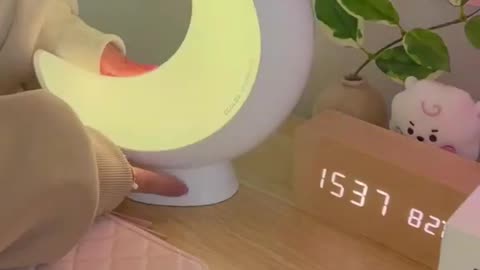 (Unboxing) moon light lamp 🤩✨