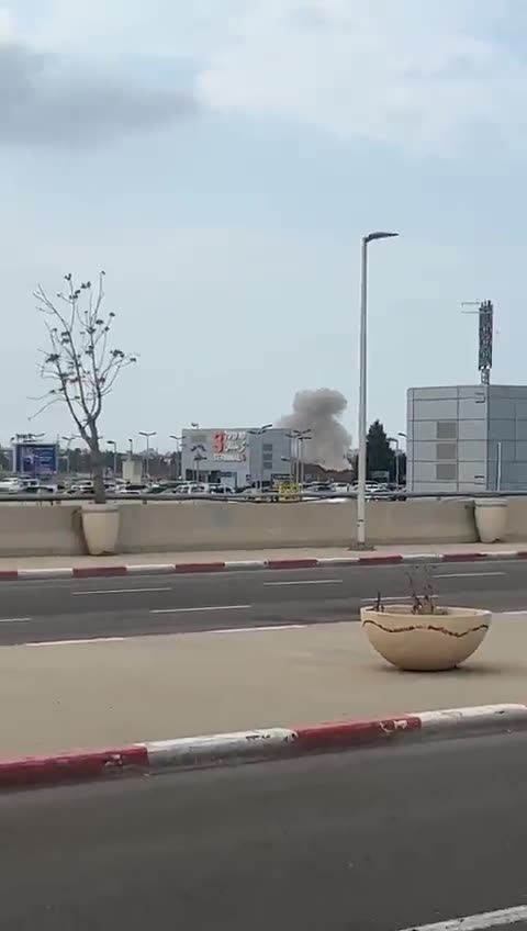 Rocket hits and damage reported in the vicinity of Ben Gurion International Airport of Israel